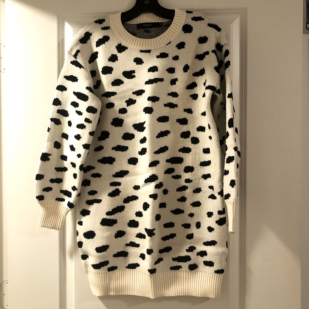Tunic Sweater - Picture 1 of 3